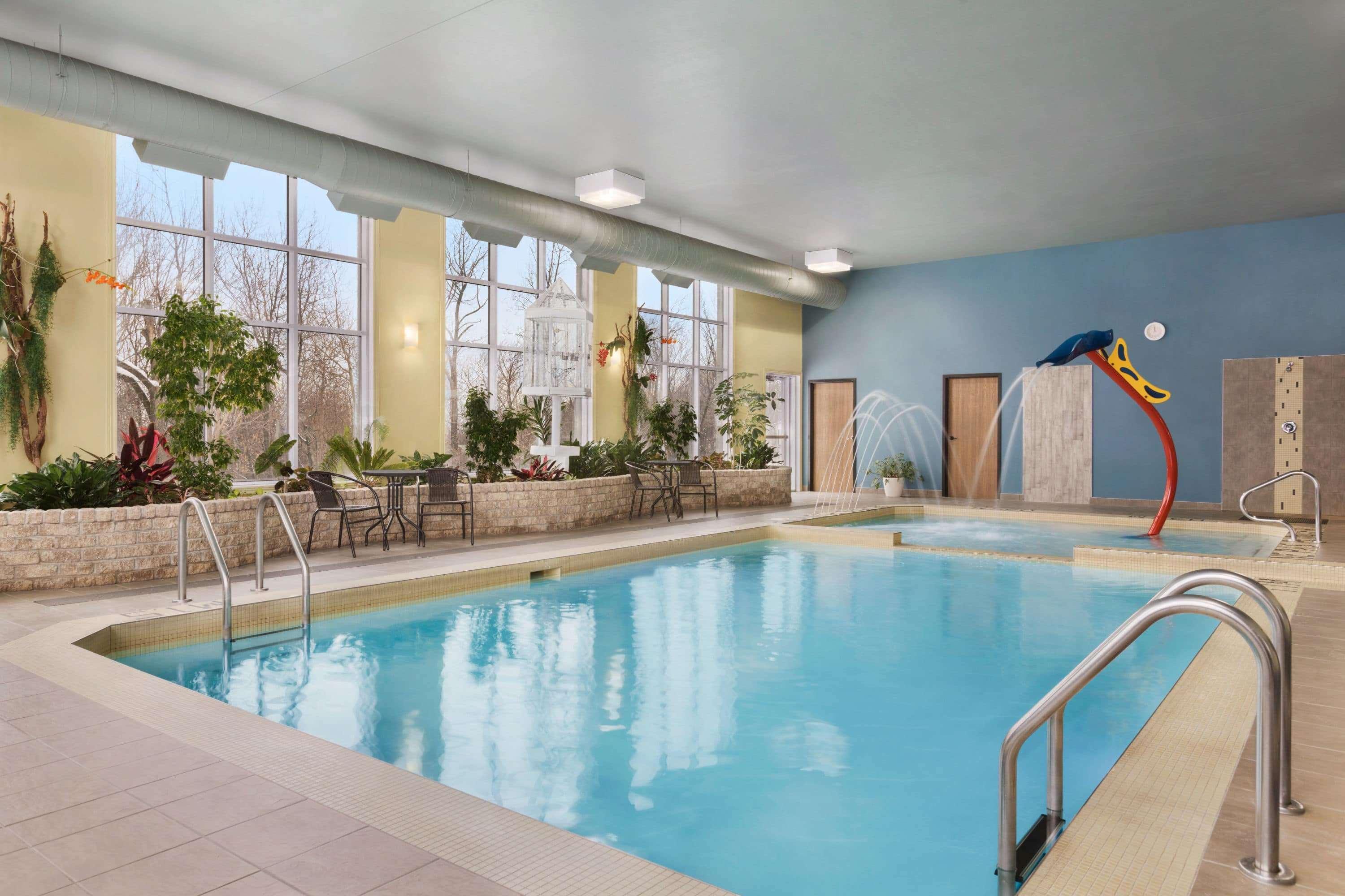 Days Inn By Wyndham Lévis Kültér fotó